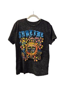 NWOT Sublime Graphic Band Tee Size Medium